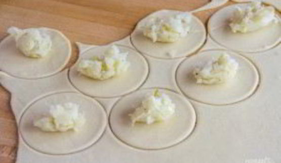 вареники с картошкой и квашеной капустой