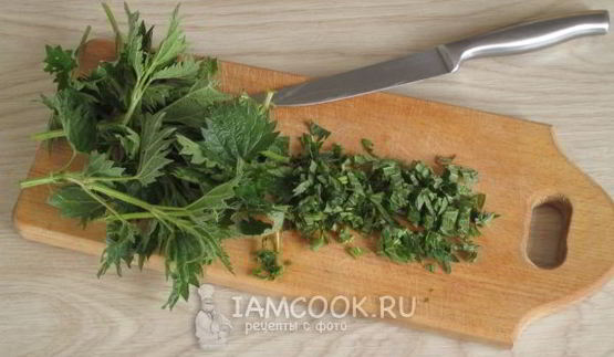 вареники с крапивой, творогом и сыром