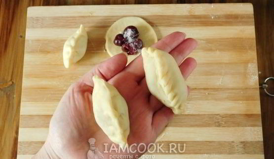 вареники с вишней на кефире