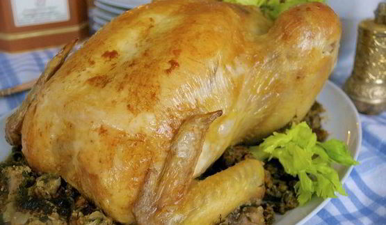 жаркое из фаршированной курицы