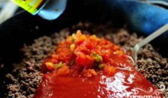 жаркое из говядины с фасолью и помидорами