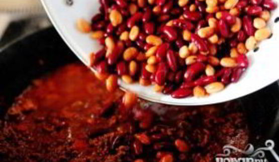 жаркое из говядины с фасолью и помидорами