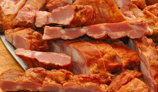 жаркое из копченой свинины с горохом