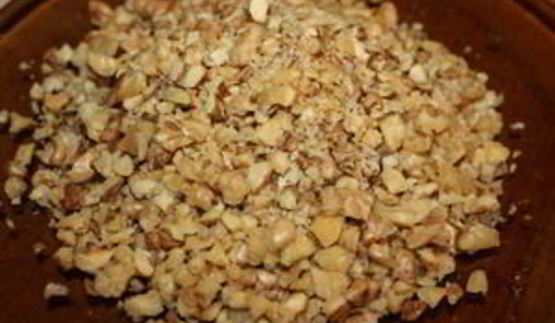 жаркое из курицы с изюмом в горшочках