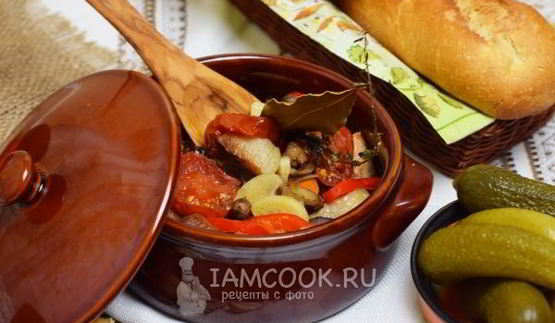 жаркое по-домашнему в горшочках