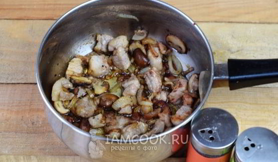 жаркое по-домашнему в горшочках