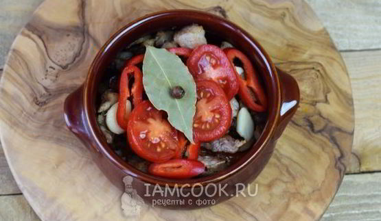 жаркое по-домашнему в горшочках