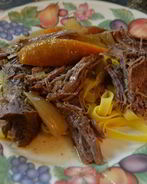 Жаркое с горчицей и кленовым сиропом в медленноварке