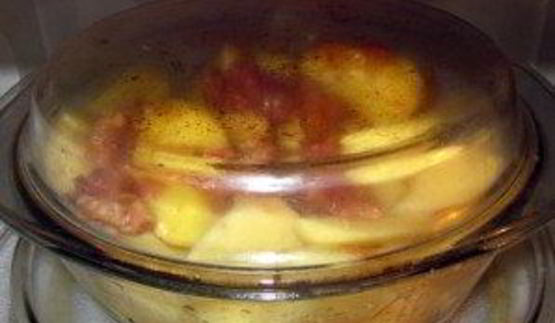 жаркое с тушенкой