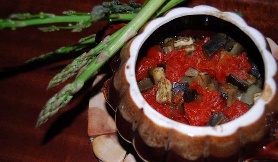 жаркое в горшочке краски лета