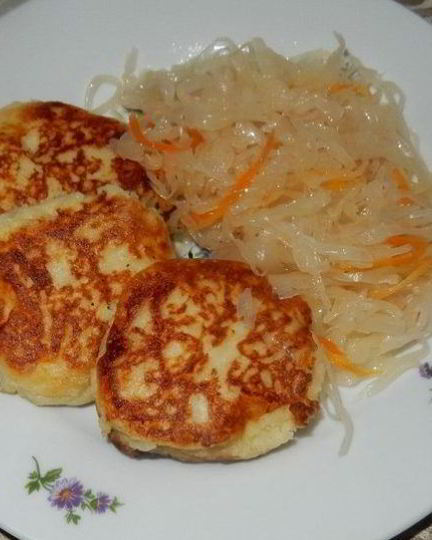 Рецепт картофельных зраз с квашеной капустой