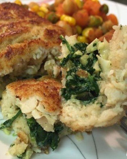 Рецепт куриных зраз со шпинатом и яйцом