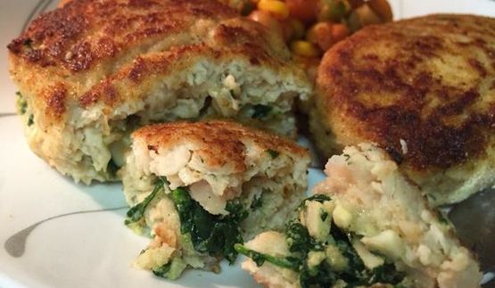 куриные зразы со шпинатом и яйцом