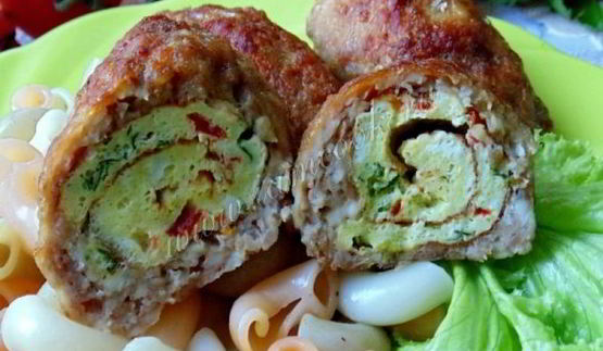 мясные зразы с омлетом