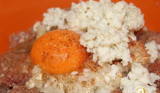 мясные зразы с яичным блинчиком