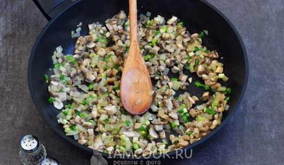 постные картофельные зразы с грибами