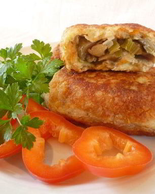 Зразы рыбные с баклажанами