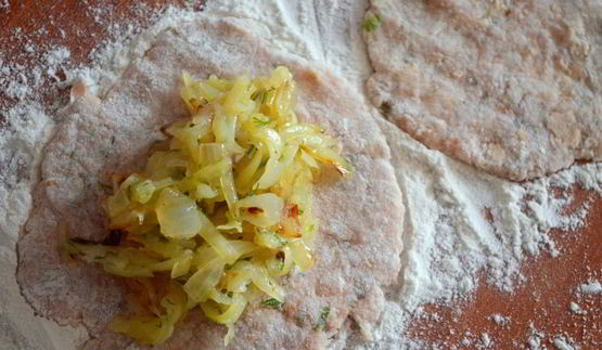 зразы с картофелем и жареным луком