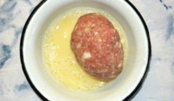 зразы с целым яйцом