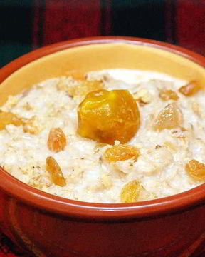 Геркулесовая каша с грецкими орехами