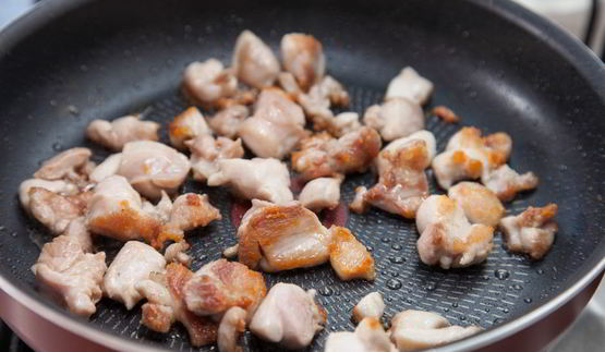 гречка по-купечески с курицей и зеленым луком