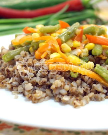 Рецепт гречки с овощами и фасолью