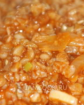 Гречка с тушенкой по-домашнему