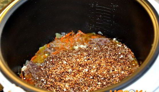 гречка с тушенкой