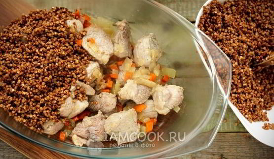 гречка со свиным мясом в духовке