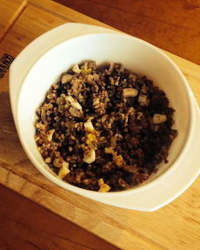 Гречневая каша с яйцами и грибами