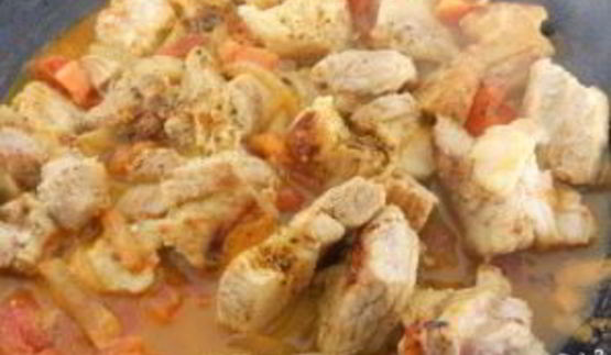 каша пшеничная со свининой