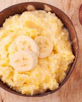 Кукурузная каша с бананом