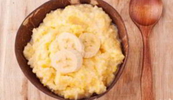 кукурузная каша с бананом
