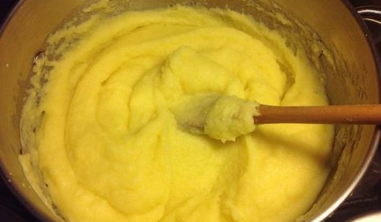 полента с сыром и помидорами