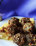 Полента с тефтелями