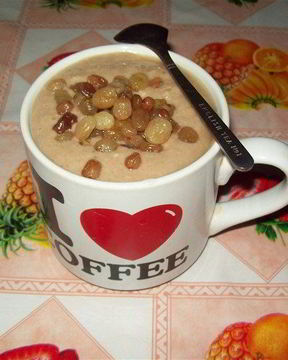 Кунжутная каша с изюмом