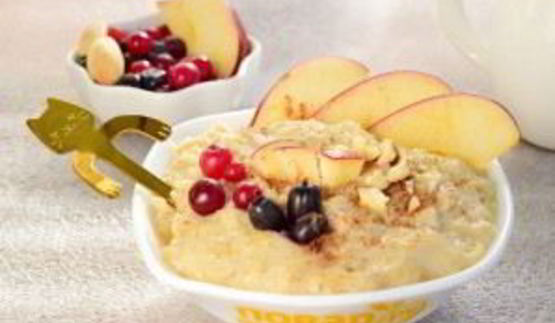 датская овсянка с кусочками фруктов