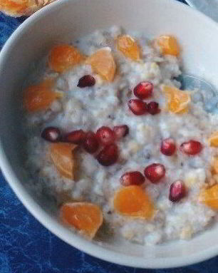 Овсяная каша с мандарином