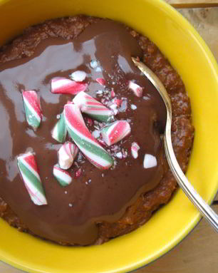 Овсяная каша с шоколадным пудингом и мятной карамелью