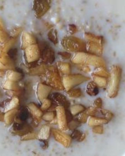 Рецепт овсяной каши с яблоками и корицей