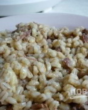 Перловка с тушенкой