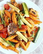 Батат с цуккини в соусе из кленового сиропа