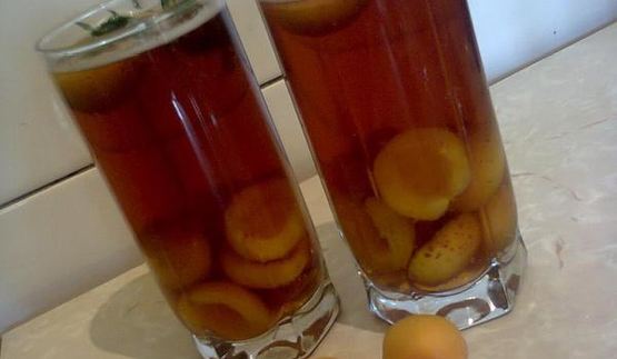 холодный чай с абрикосом