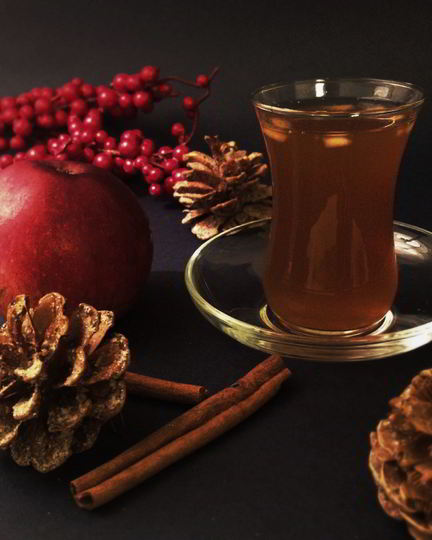 Рецепт коричного чая с яблоком, апельсином и мятой