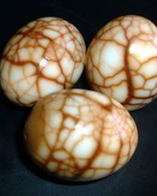 Яйца с чайной сеточкой по-китайски