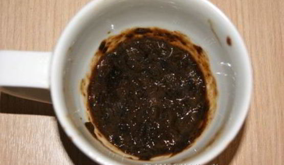 кефирный коктейль с отрубями и черносливом