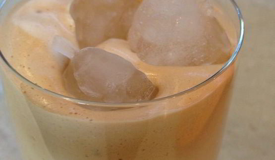 холодный кофейный напиток фрапе