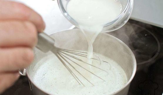 молочный кисель с ванилью