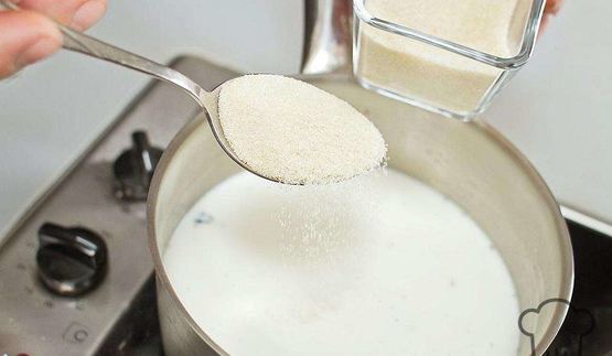 молочный кисель с ванилью