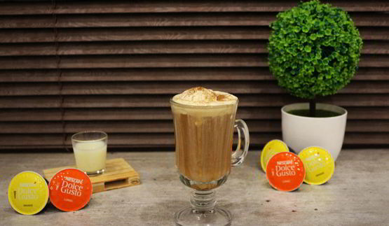 сливочный кофе с мороженым